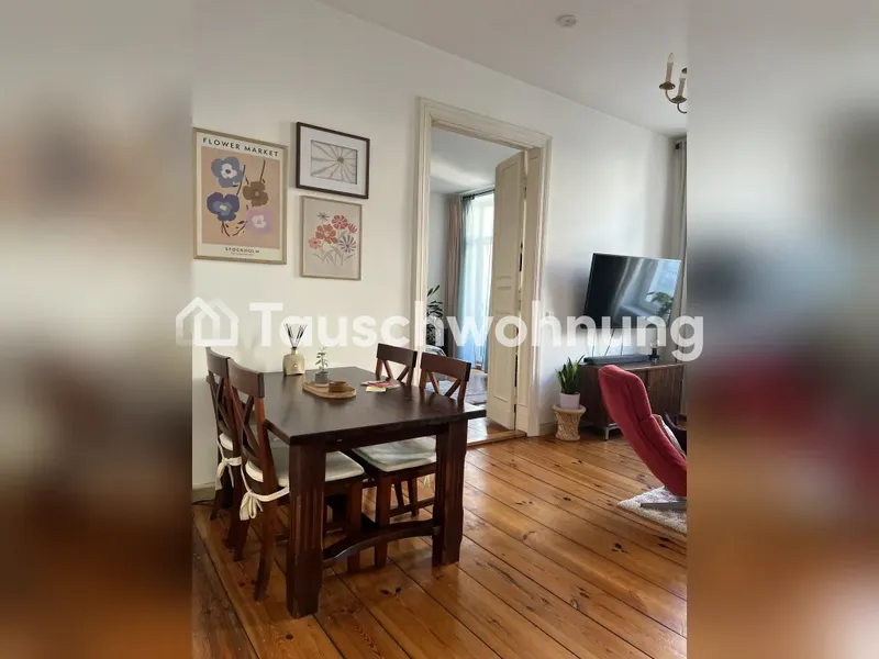 Tauschwohnung: 2-Zimmer Wohnung mit Dielenboden und Flügeltür — photo 1